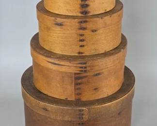 Graduated shaker boxes