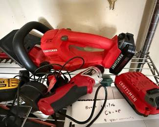 Craftsman Cordless Hedge Trimmer and Oscillating Tool Set