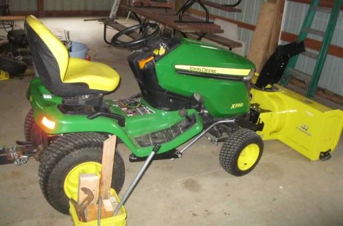 JD X390 LAWN TRACTOR