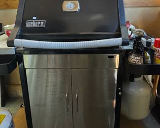 Weber gas grill 