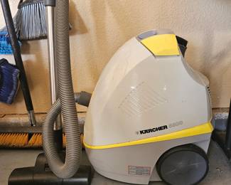 Karcher vacuum