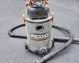 Ridgid shop vacuum