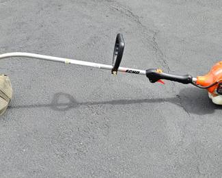 Echo weed trimmer - like new