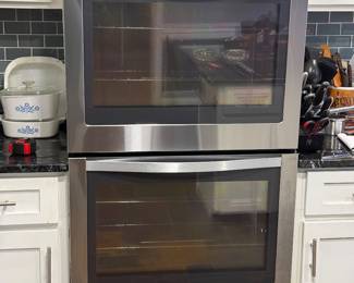 Whirlpool Double Oven-$500 OBO