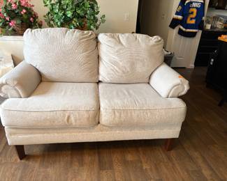 $35LVseat neutral color, small stains