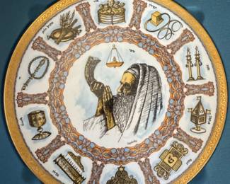 Goebel "Traditions" Third Limited Edition Plate by Laszlo Ispanky