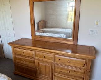Broyhill Fontana Solid Pine Dresser with Mirror