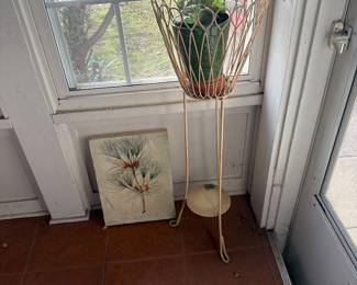 Plant stand