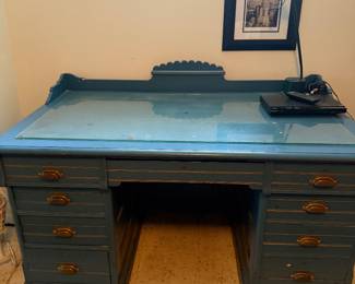 HUGE shabby Chic Eastlake desk