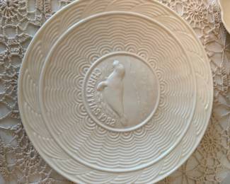 Christmas 1982 Belleek Seal Plate