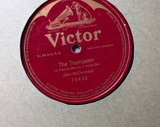 Victor 78 Record The trumpeter