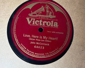 Victrola 78 Record Love, Here is my Heart