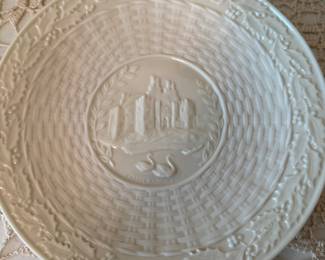 1970 Belleek Christmas Plate