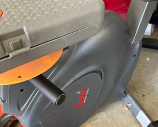 Sunny Health & Fitness Rowing Machine $70