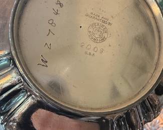 Meriden Britannia Company Silver Plated Sugar Bowl