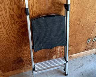 Werner 3-Step Aluminum Step Stool with Handrail