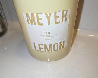 Meyer W+L Lemon Scented Candle