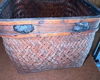 Antique Philippine Ifugao Basket