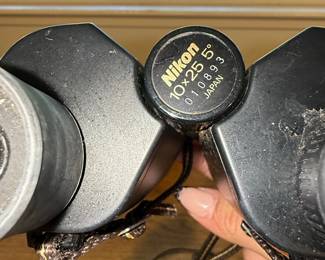 Nikon Venturer II 10x25 Binoculars