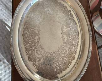 International Silver Camille 6081 20" Serving Tray