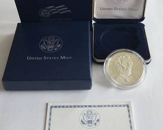 2009P Abraham Lincoln Commemorative Proof Silver Dollar