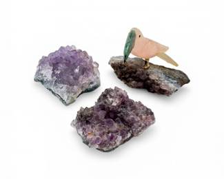 7 AmethystCrystalClusterswCarvedStoneBirdFigurine
