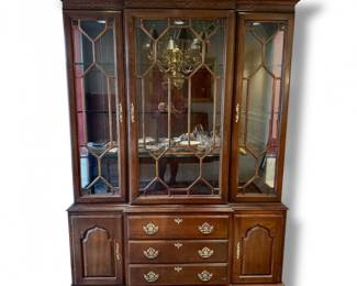 51 HardenCherryChinaCabinetwLightedGlassDisplayDovetailDrawers