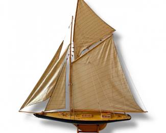 22 LargeJYachtColumbiaModelSailboatbyTimelessTreasures