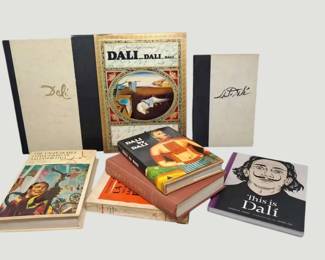 3074Salvador Dal Art Books  Surrealism, Paintings and Life of the Artist