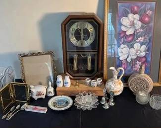 Eclectic Collectibles With Quartz Dynasty Clock, Art, And More Quartz Dynasty clock not tested - salt and pepper, shakers frames, art, and more