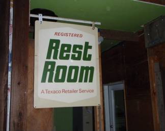 Metal mounting bracket included 30” x 37.5