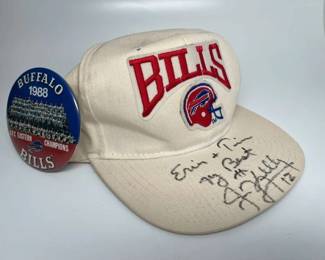 29 Jim Kelly Signed New Era Snap Cap