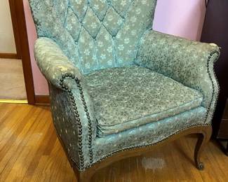 29 Home Beautiful Vintage Floral Armchair