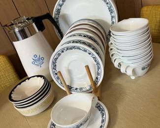 29 Corelle  Friends