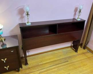 29 Huntley MCM Full Bookshelf Bedframe