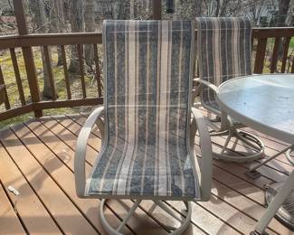 Patio Dining Set with Umbrella