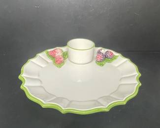 The Mane Lion Berry Chip and Dip Platter