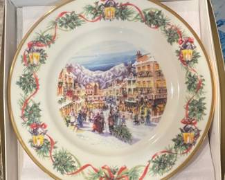 Royal Stafford Christmas Village Decorative Plate