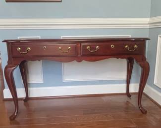 Queen Anne Style Mahogany Console Table
