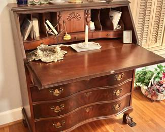 Chippendale Style Slant Front Desk