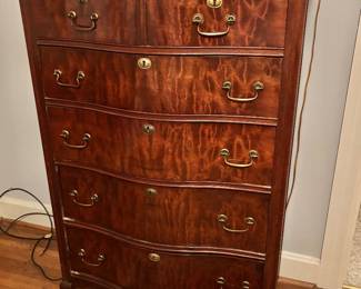 Victorian Chest of Drawers