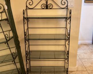 Bakers Rack-25x12x50