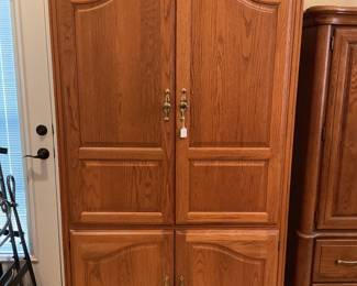 4 door tv center-42x21x75