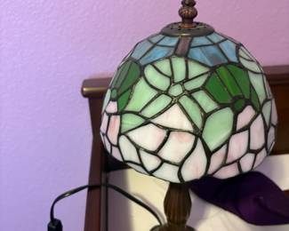 Tiffany-style glass lamp with brass base