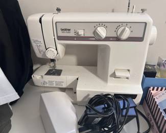 BROTHER SEWING MACHINE