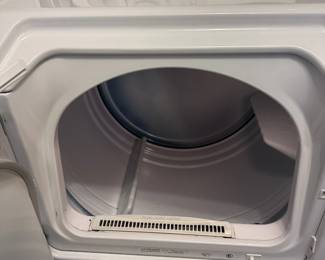 MAYTAG NEPTUNE FRONT LOAD DRYER OPEN