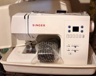 Singer Precision 7444 Electronic Sewing Machine 