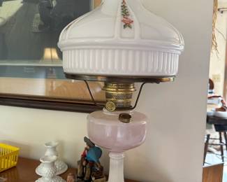 Aladdin Lincoln Drape Iridescent Pink & White Milk Glass Oil Lamp
