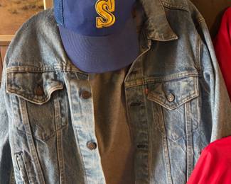 Light Wash Denim Jacket, 1990s Seattle Mariners SnapBack Trucker Hat