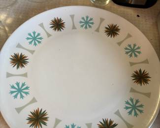 Mid Century Fanfare Sierra Casual Ware Dinner Plate